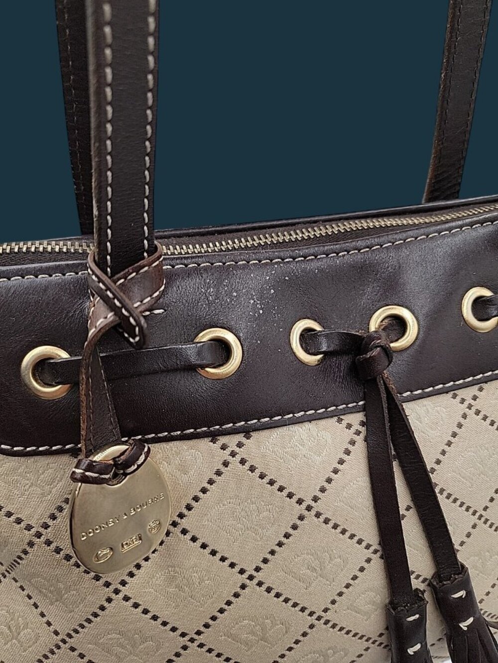 Vintage Dooney & Bourke Signature Tassel Tote Bag Jacquard Monogram Satchel - Picture 7 of 16